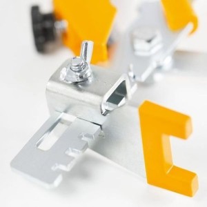 ALICATE METALICO NIVELADOR DE PISO CORTAG